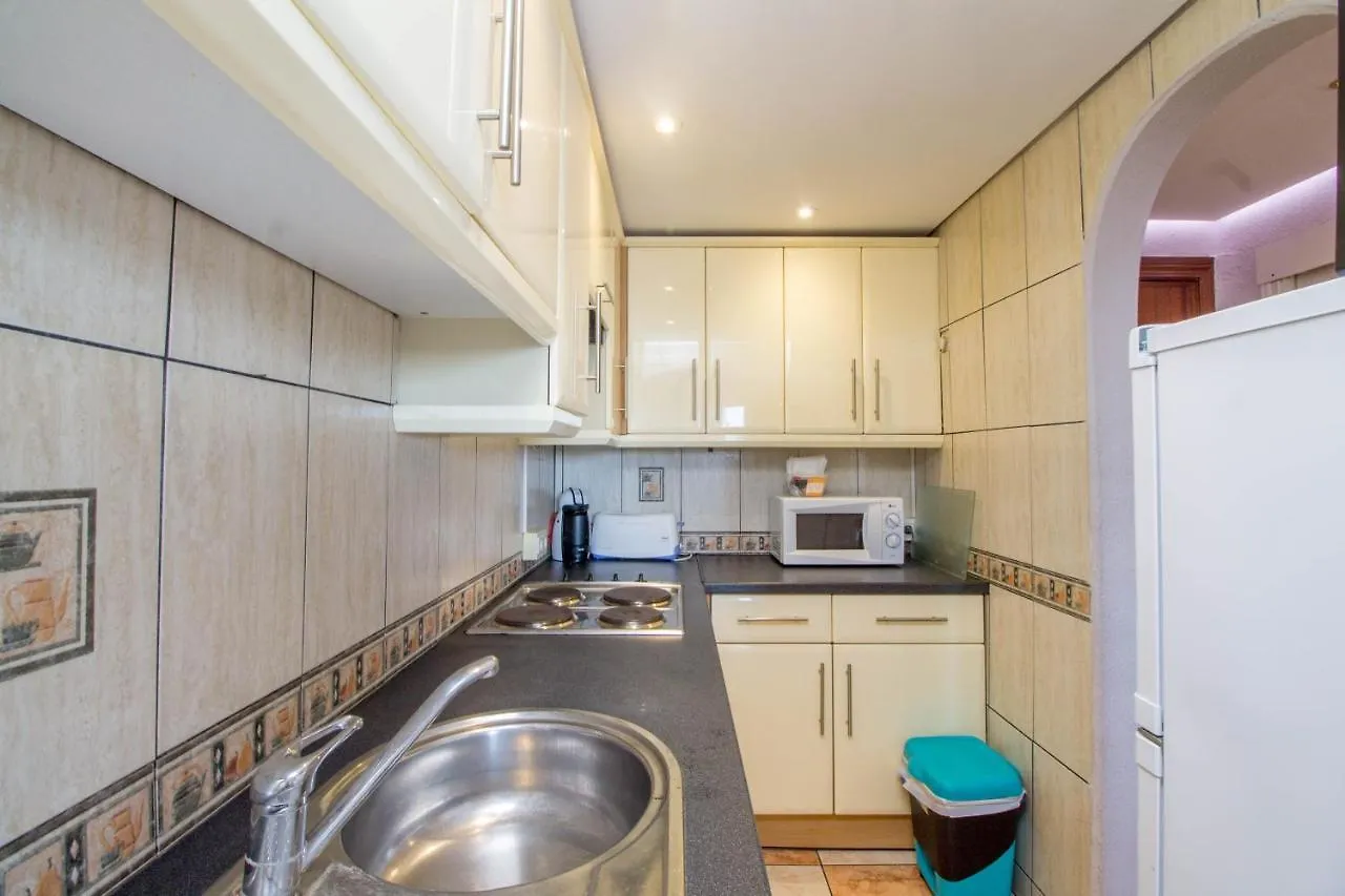 Apartamento Duquesa 704 by IVI Real Estate Torremolinos España